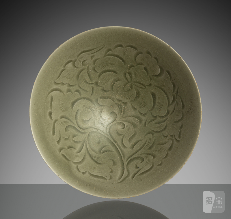 A finely carved 'Yaozhou' celadon lotus bowl